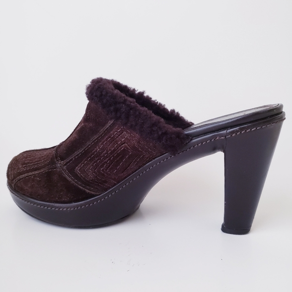 Vintage Coach Brown Suede Leather Mules - Picture 7 of 15